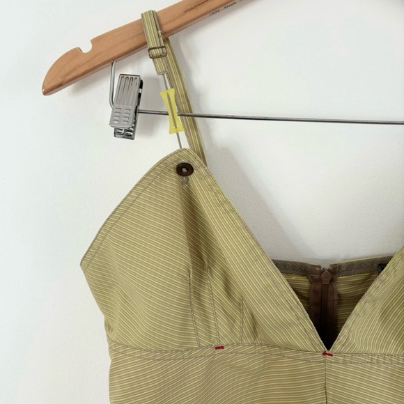 Y2K Cop.Copine V-Neck Grunge Tank Top - Picture 3 of 12